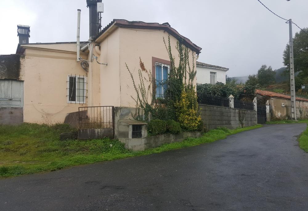  en venta casa Carracedo Ourense 7