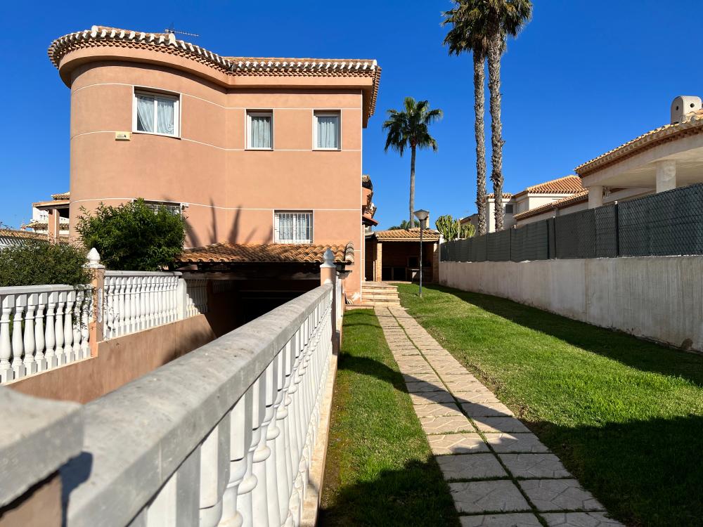  en venta chalet Orihuela Costa Baix Segura 23