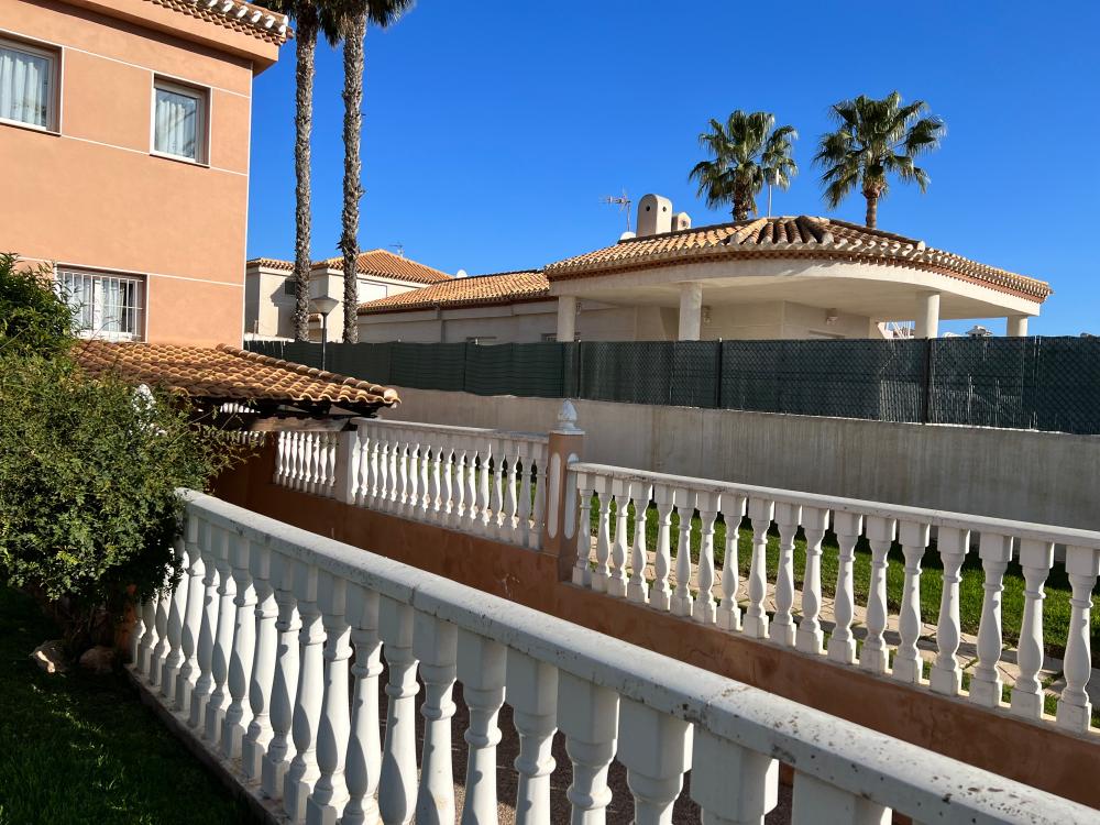  en venta chalet Orihuela Costa Baix Segura 49