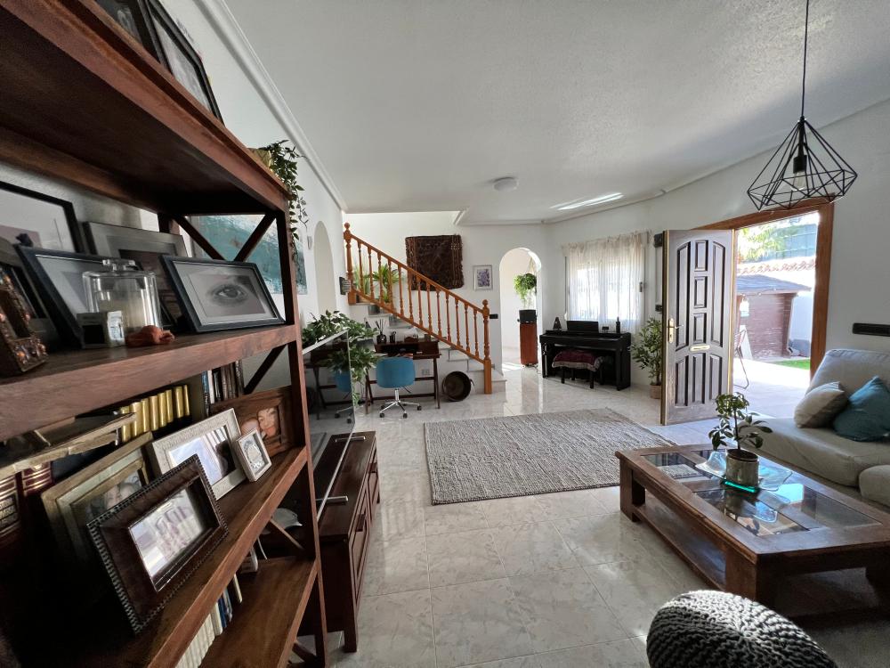  en venta chalet Orihuela Costa Baix Segura 35