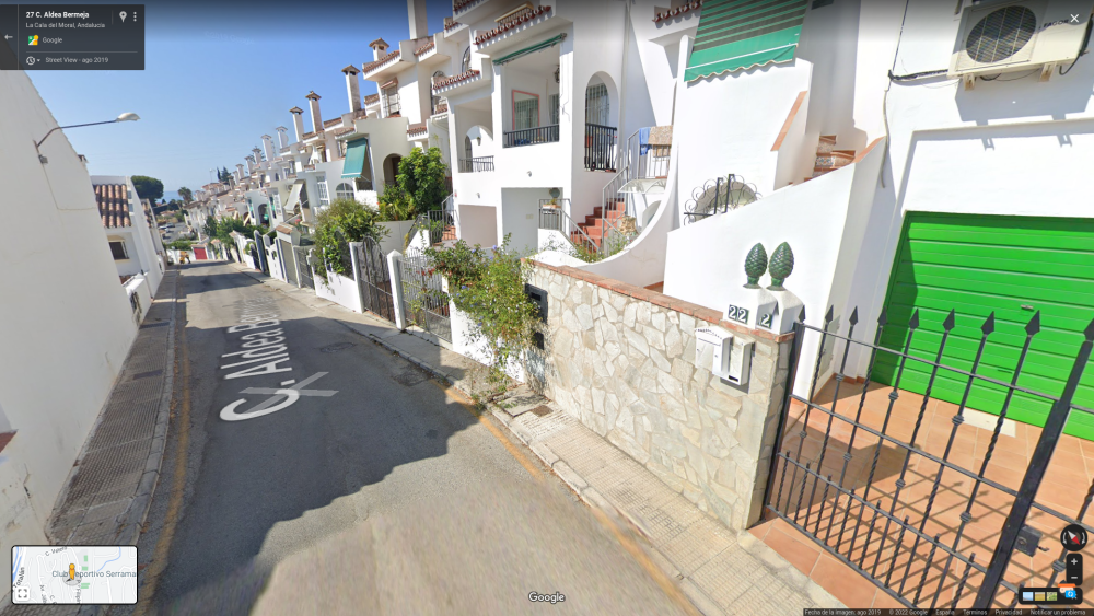 en venta casa de pueblo La Cala Del Moral Axarquía 2