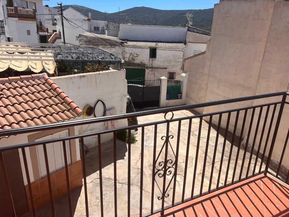 en venta casa Tozar Loja 24