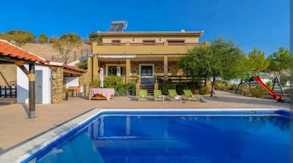  en venta chalet Fuente Camacho Loja 1