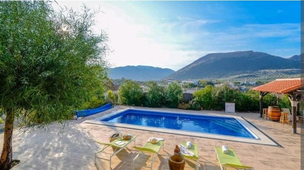 en venta chalet Fuente Camacho Loja 2