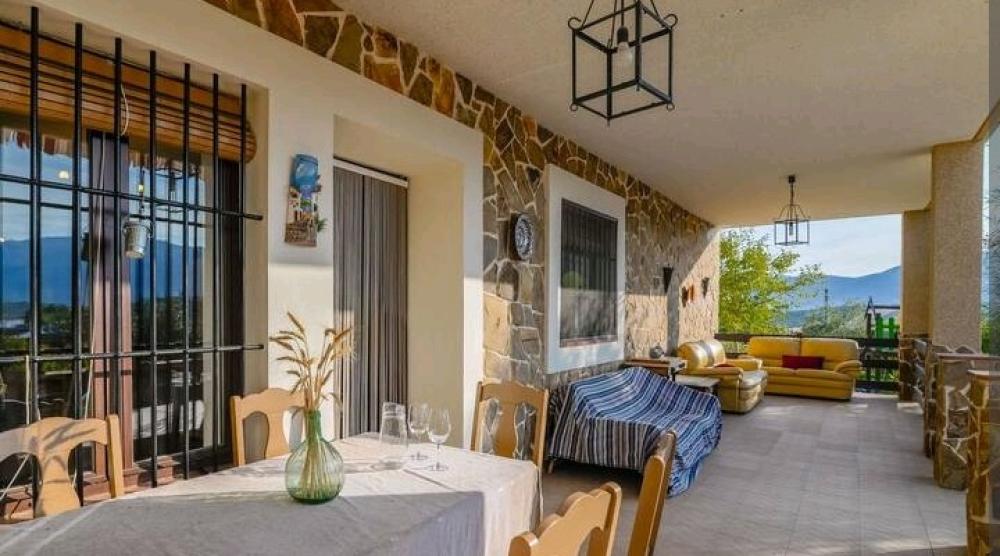  en venta chalet Fuente Camacho Loja 5