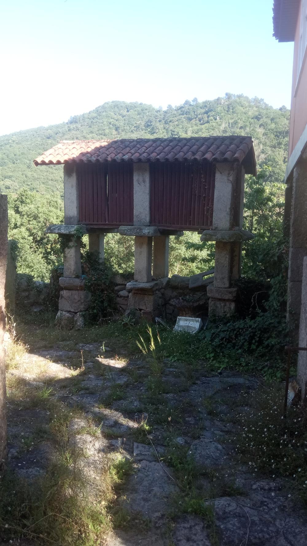  en venta casa Untes Ourense 26