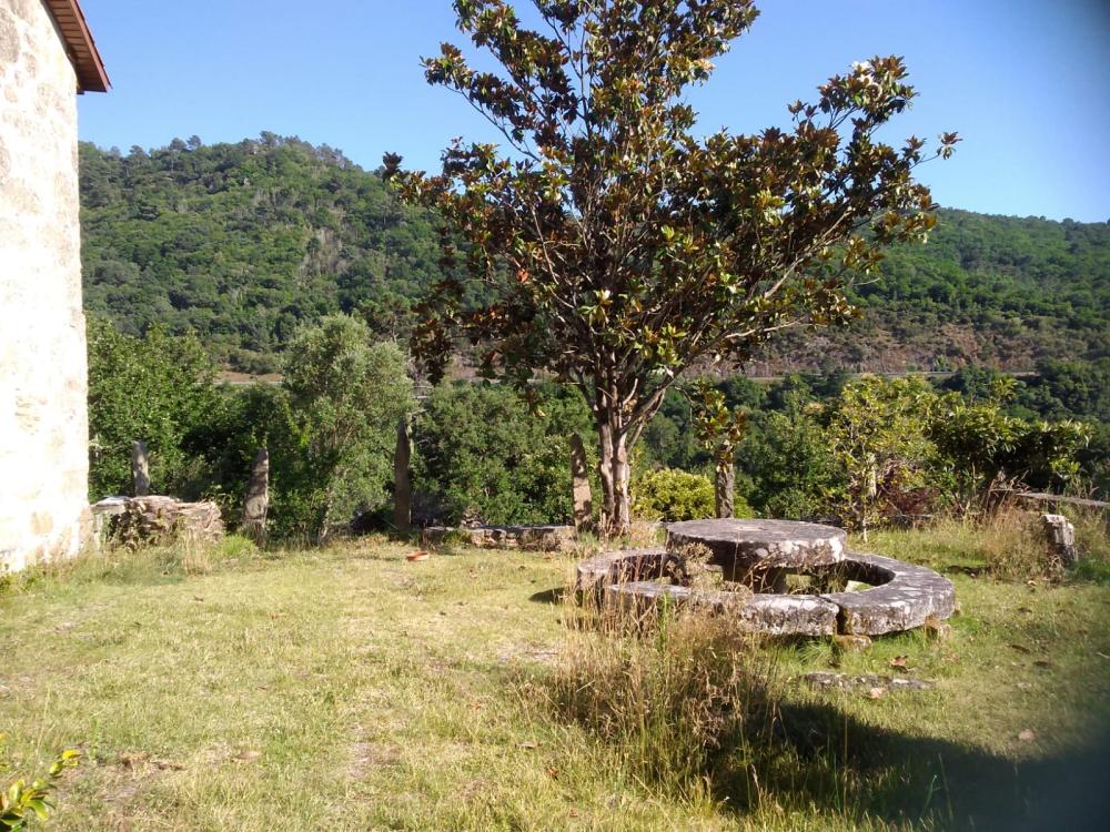  en venta casa Untes Ourense 32