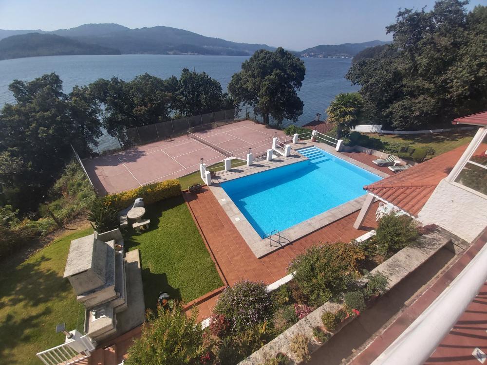  en venta chalet Soutoxuste Vigo 3