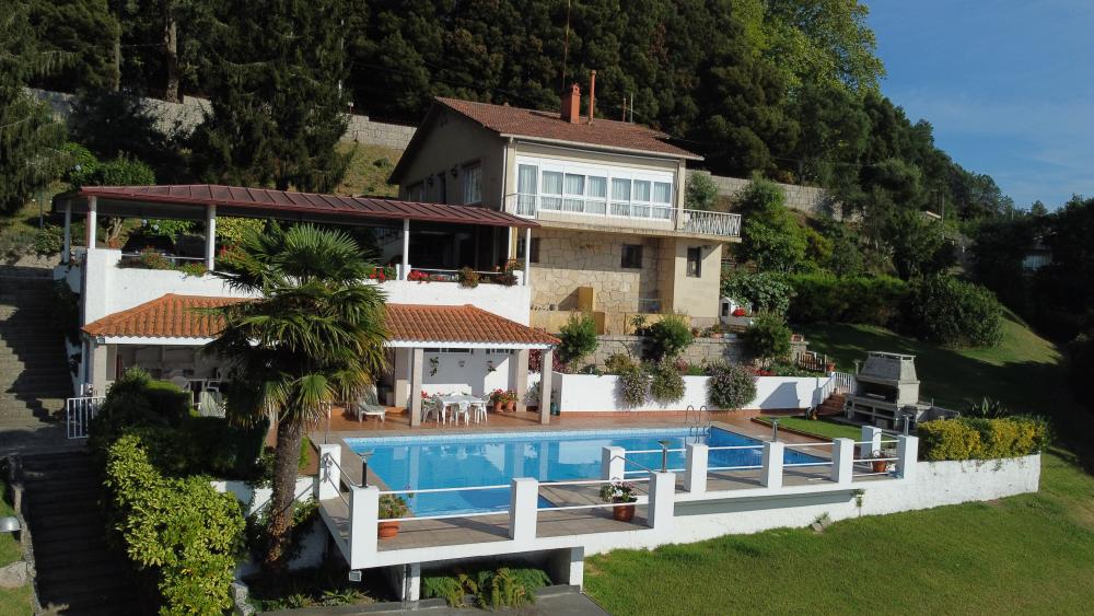  en venta chalet Soutoxuste Vigo 2