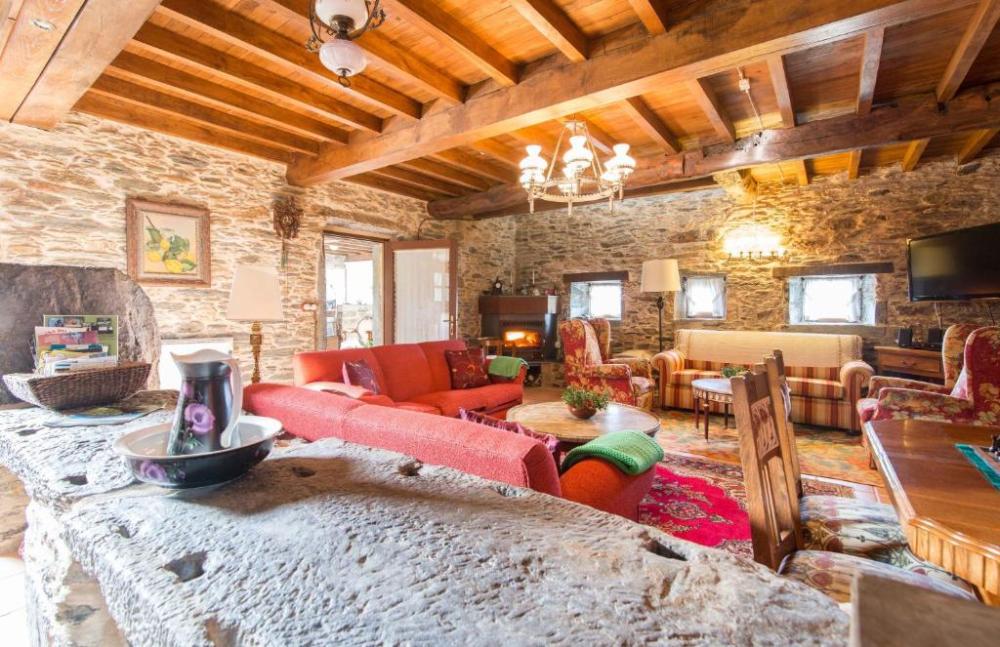  en venta hotel Monfero Eume 12