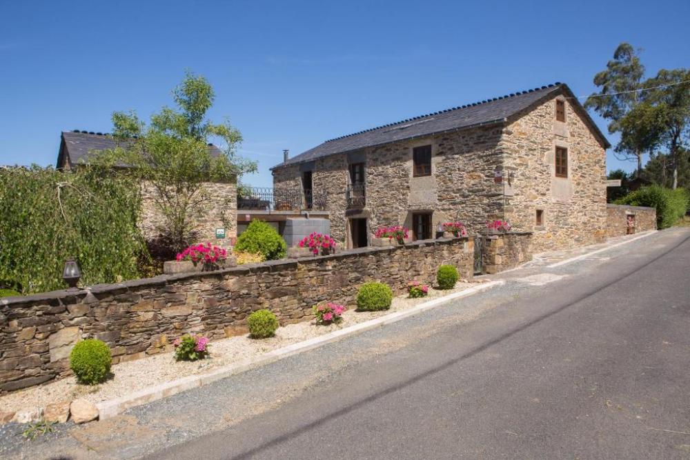  en venta hotel Monfero Eume 5