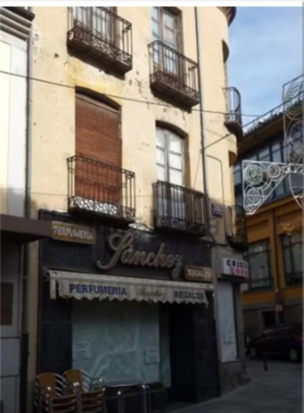  en venta edificio Murallas Ávila 2