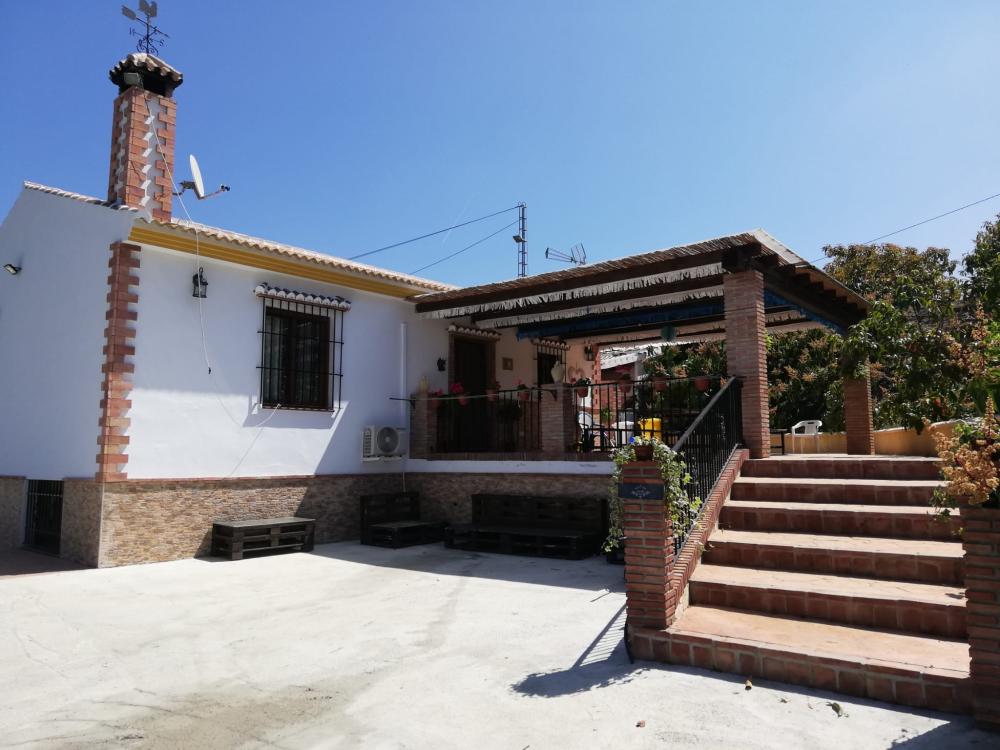  en venta chalet Benamocarra Axarquía 5