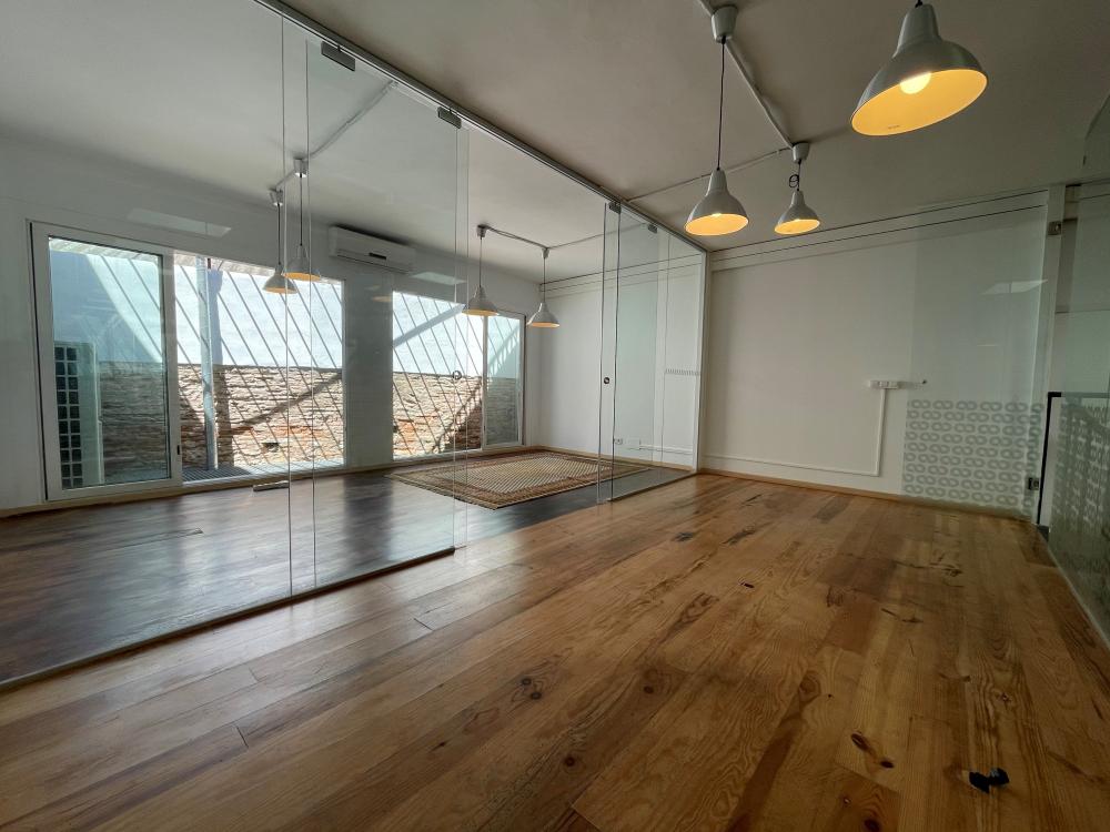 en venta planta baja Eixample-Sant Antoni Barcelonès 5