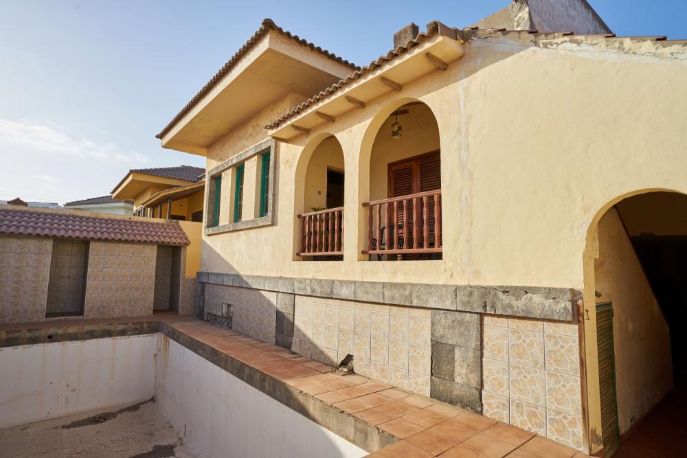  en venta chalet La Garita Área Este 4