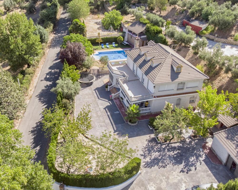  en venta chalet Los Villares Metropolitana De Jaén 1