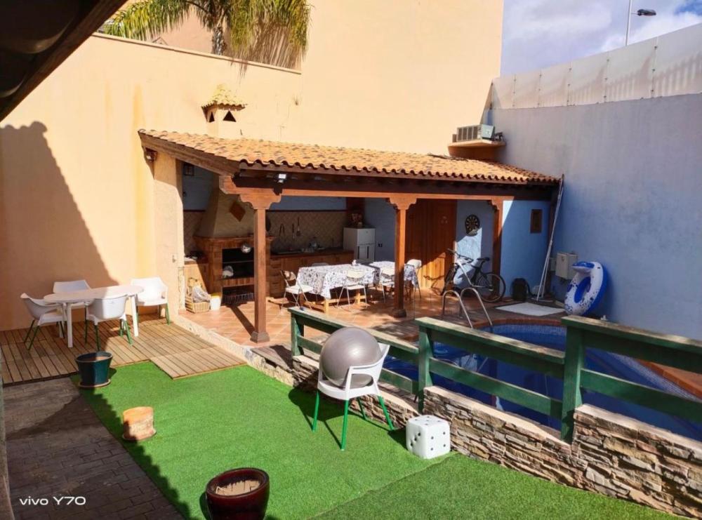  en venta chalet Radazul Bajo Zona Metropolitana 12