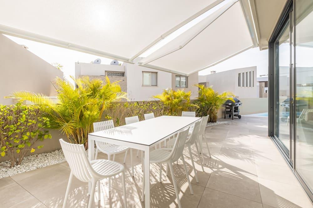  en venta chalet La Caleta Zona Sur 14