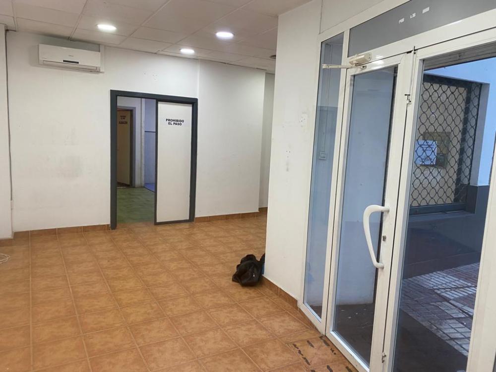  en venta local Jaén Noroeste 23006 Metropolitana De Jaén 12