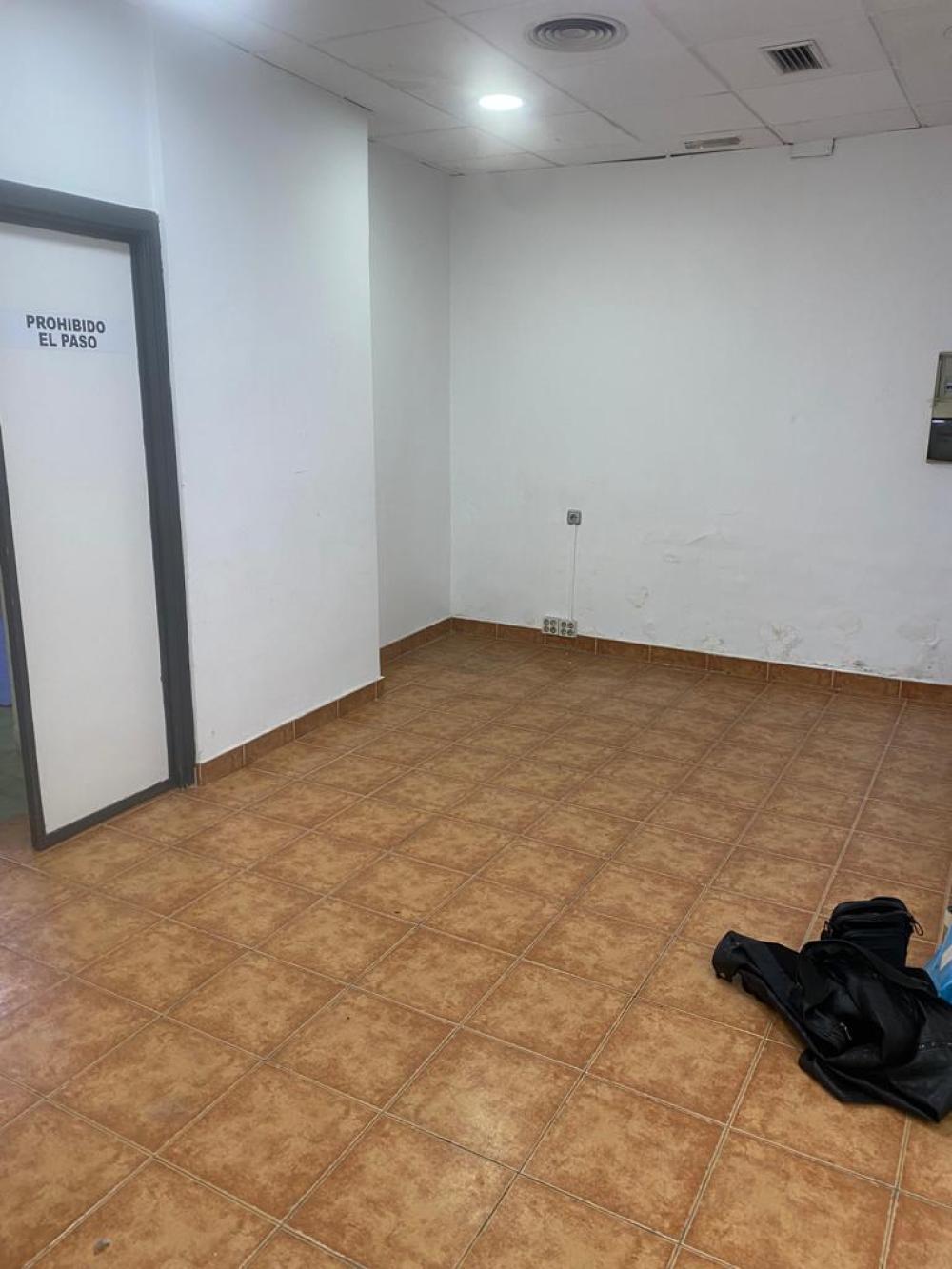  en venta local Jaén Noroeste 23006 Metropolitana De Jaén 6