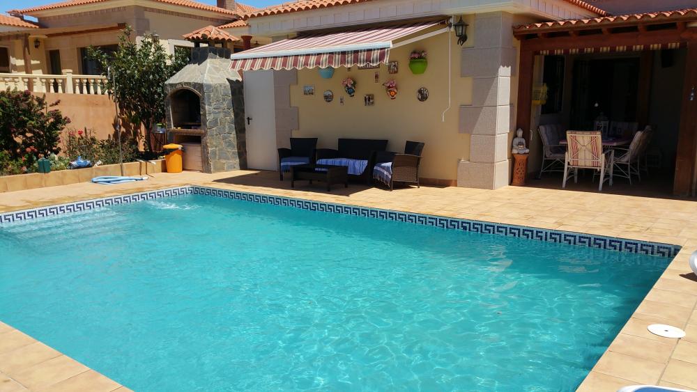  en venta chalet Triquivijate Antigua 2