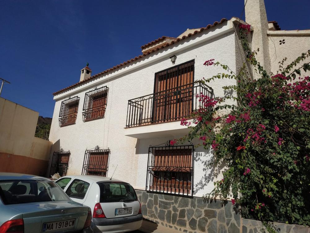 en venta casa Vélez De Benaudalla Costa Tropical 3