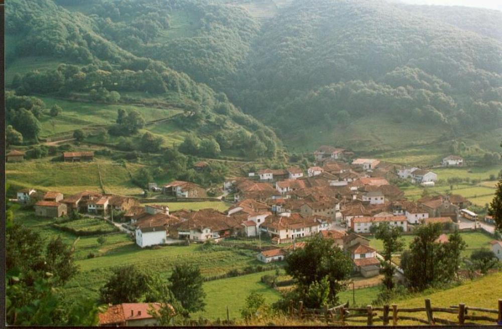  en venta finca rústica Bezanes Nalón 12