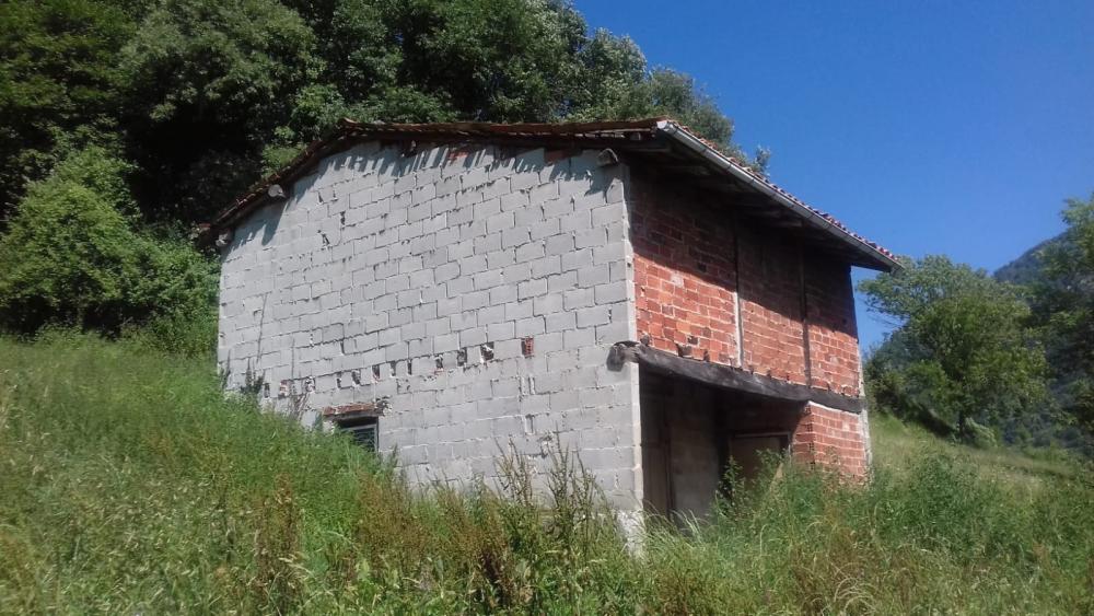  en venta finca rústica Bezanes Nalón 2