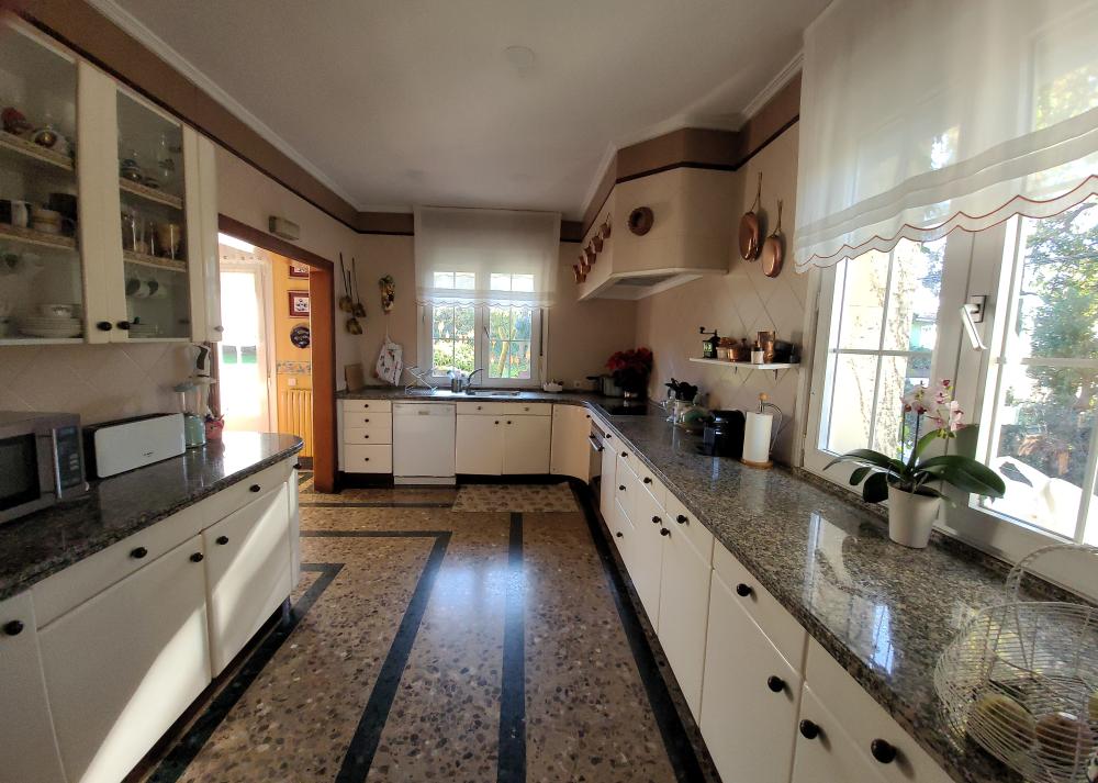  en venta chalet El Bibio Gijón 12