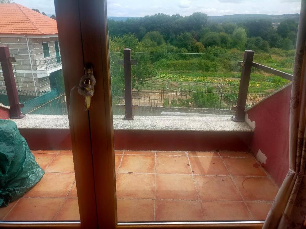  en venta chalet Trasmiras Limia 19