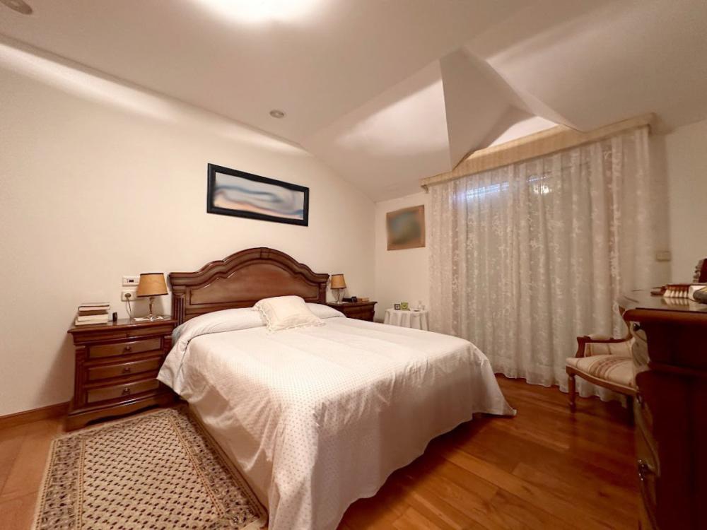  en venta casa A Barcia Santiago 11
