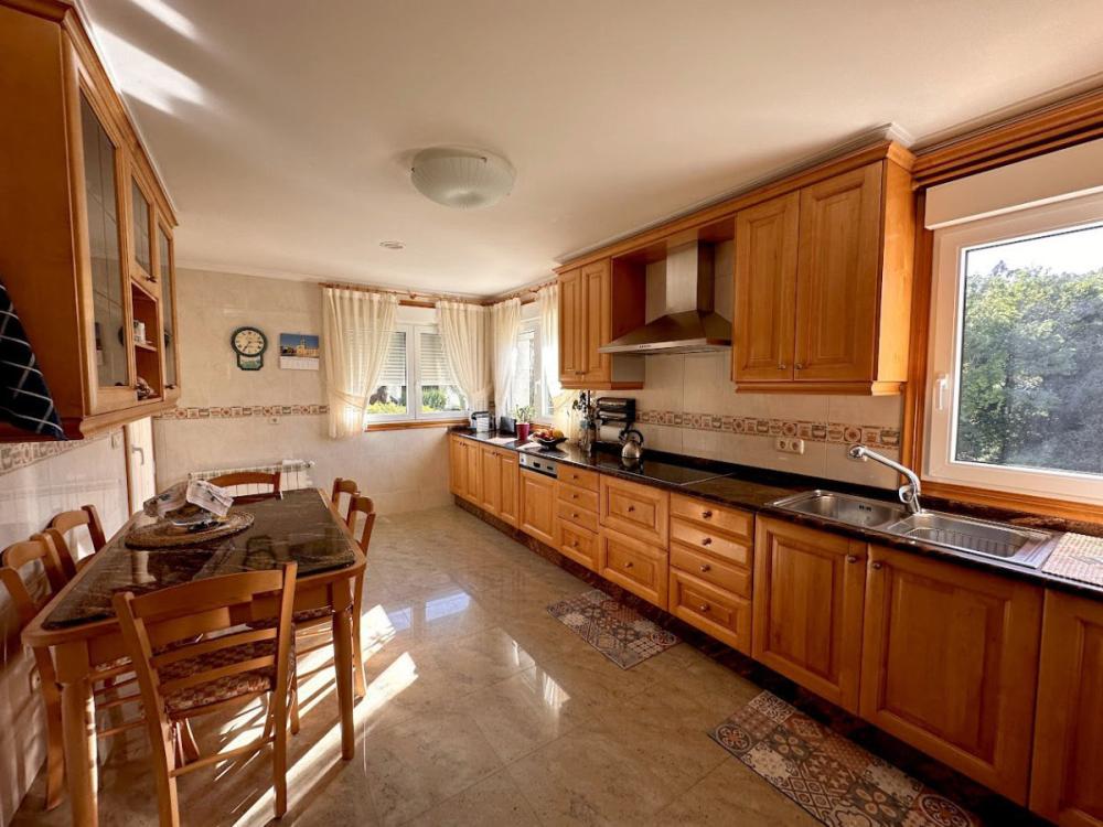  en venta casa A Barcia Santiago 3
