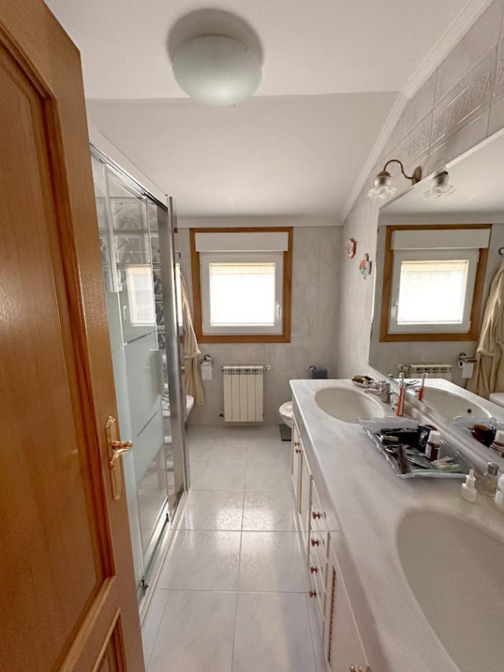  en venta casa A Barcia Santiago 12