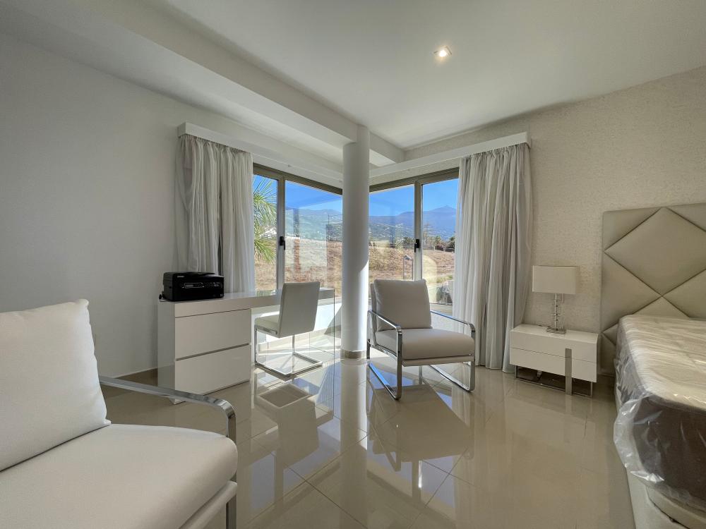  en venta chalet El Durazno Zona Norte 25