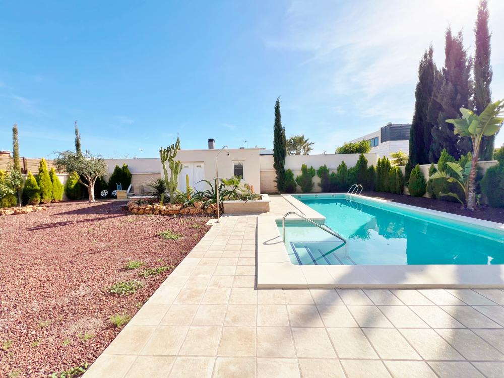  en venta chalet Retamar Comarca Metropolitana De Almería 3