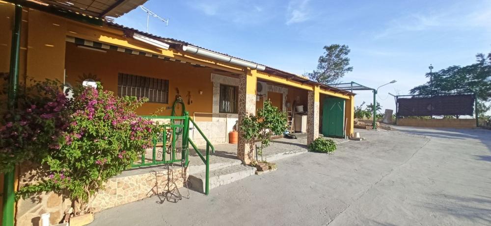 en venta finca rústica Mirandilla Merida 1