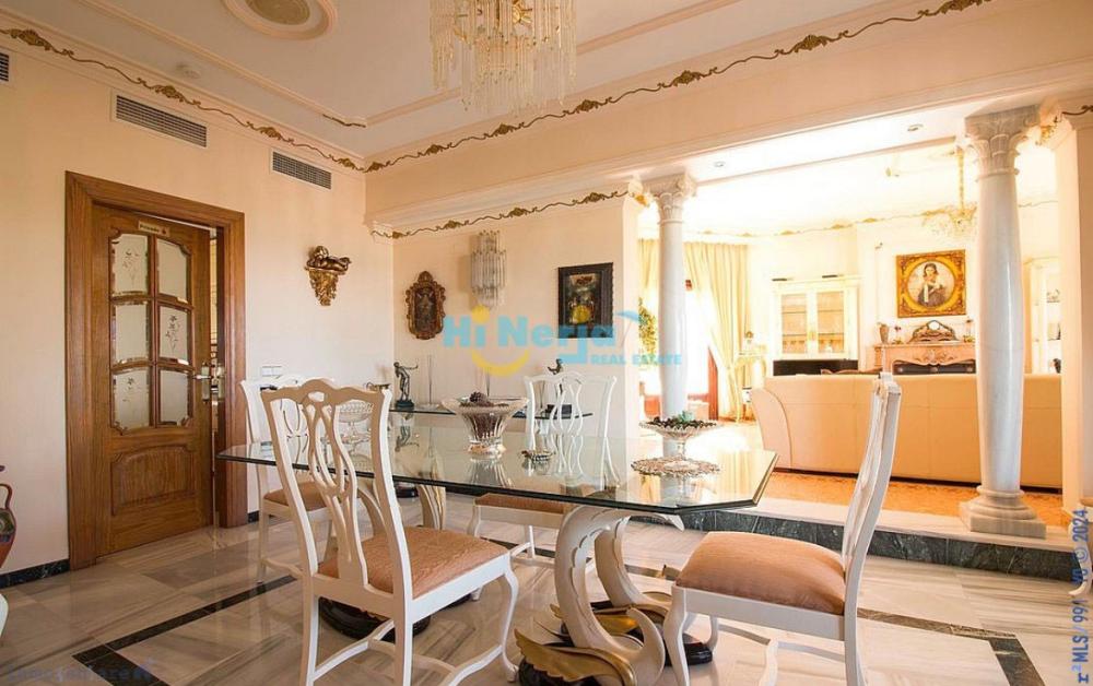  en venta chalet Nerja Axarquía 5