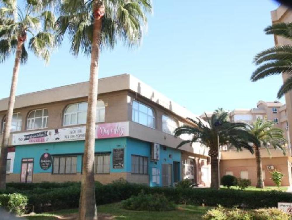  en venta local Torrox Park Axarquía 20