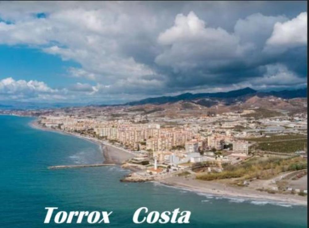  en venta local Torrox Park Axarquía 1