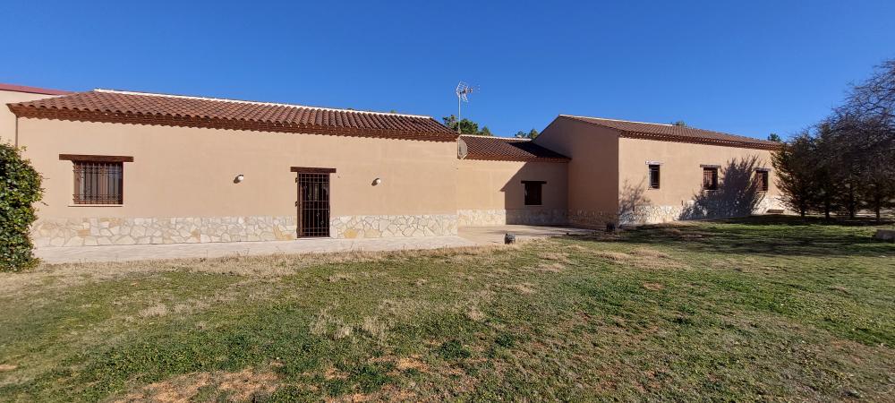  en venta casa Campillo De Altobuey Machuela 2