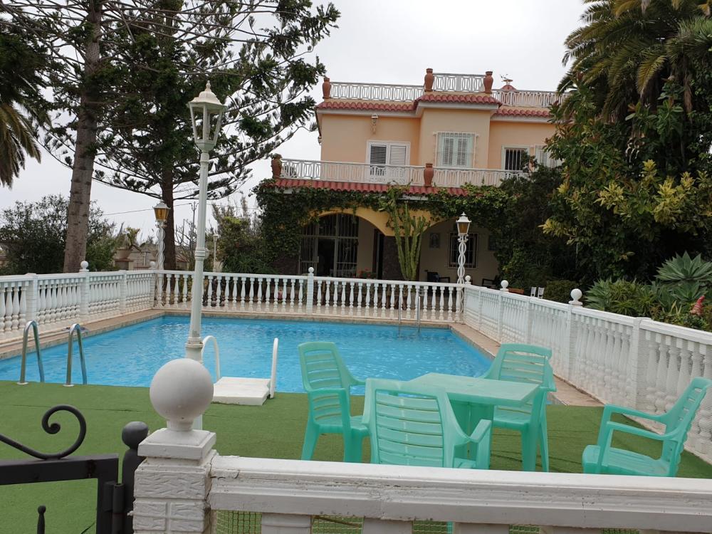  en venta chalet Cambalud Área Norte 1