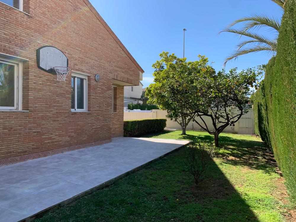  en venta chalet San Antonio De Benagéber Camp De Túria 95