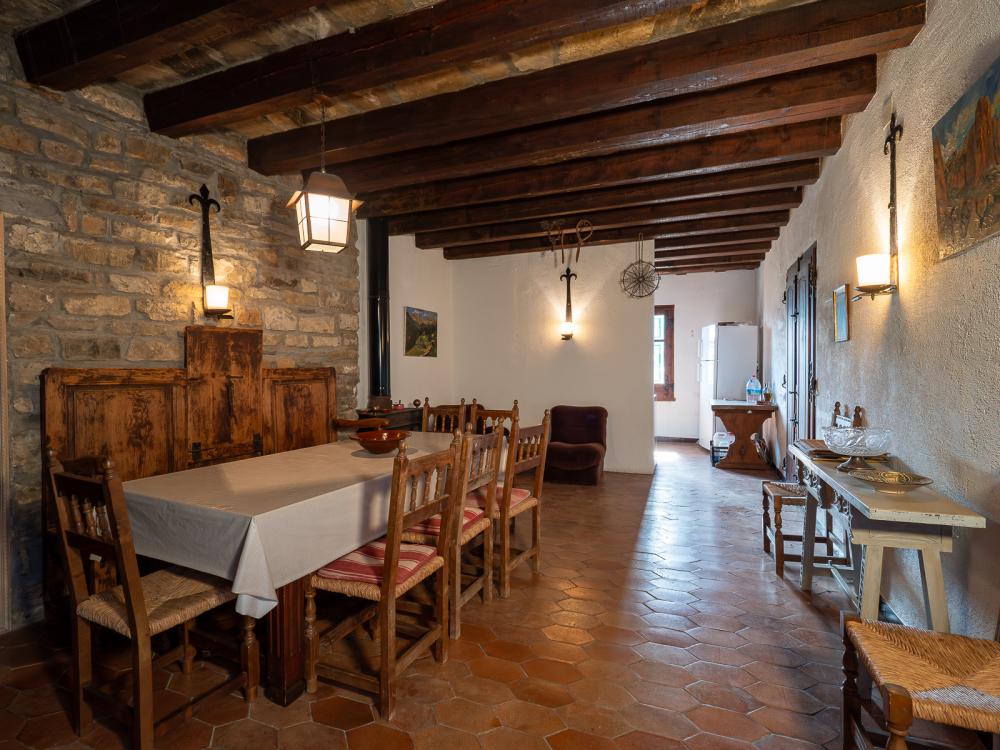  en venta casa Aínsa Sobrarbe 9