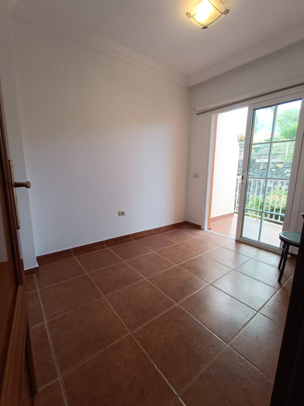  en venta pareado Santa Úrsula Zona Norte 16