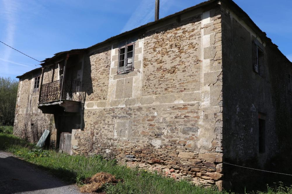  en venta casa Fonfria Meira 2