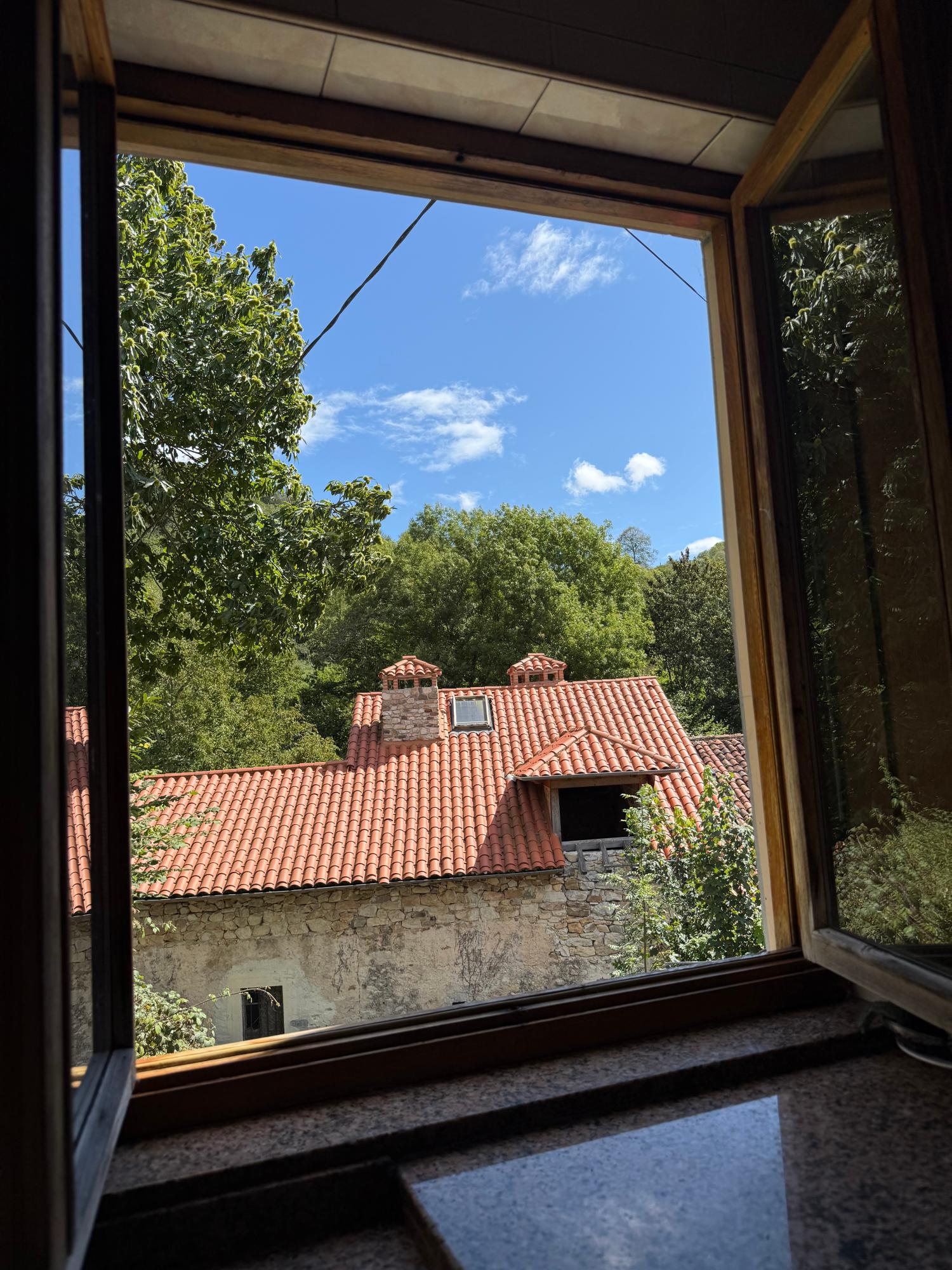  en venta casa de pueblo Arangas Oriente 22