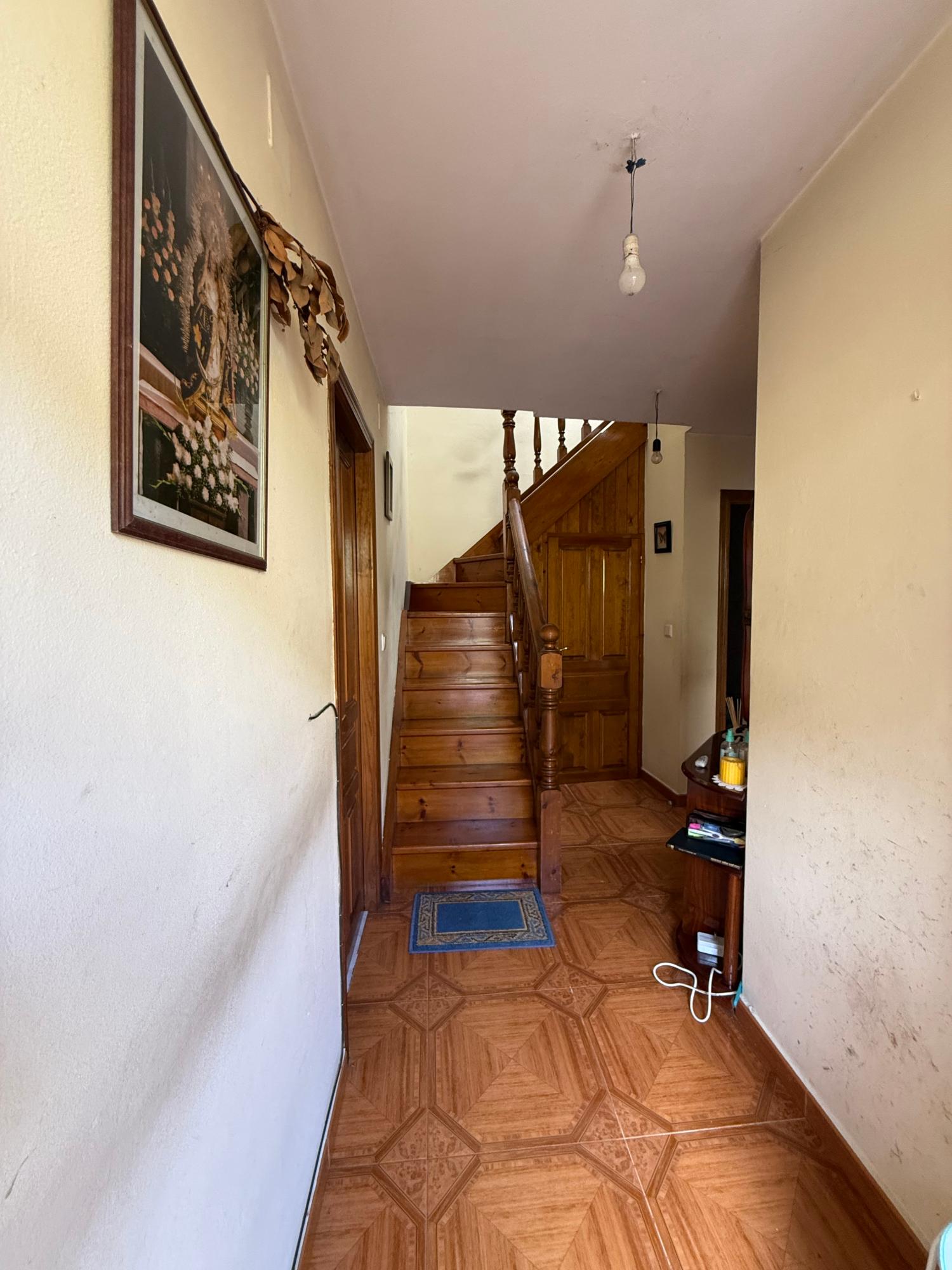  en venta casa de pueblo Arangas Oriente 15