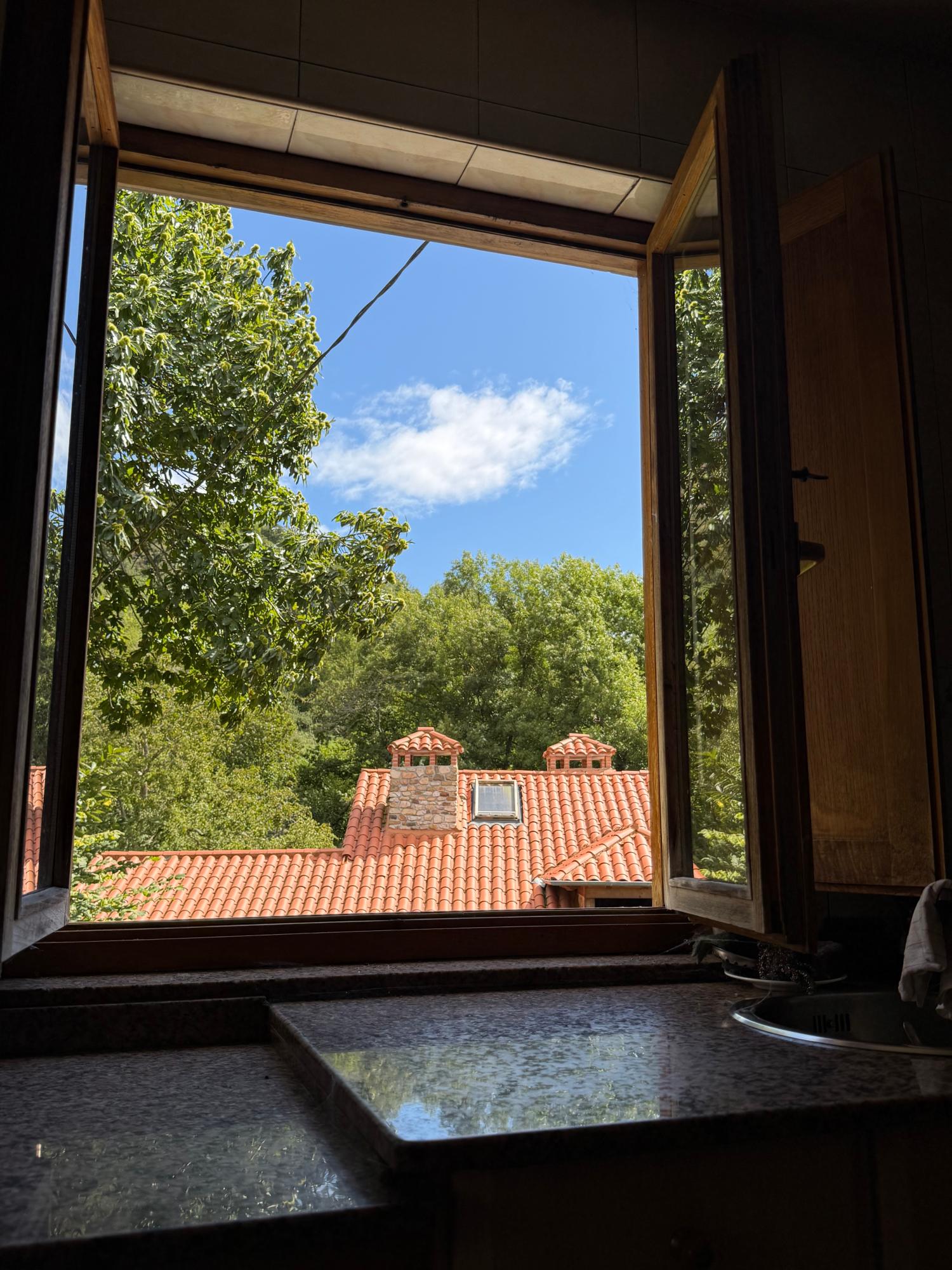  en venta casa de pueblo Arangas Oriente 23