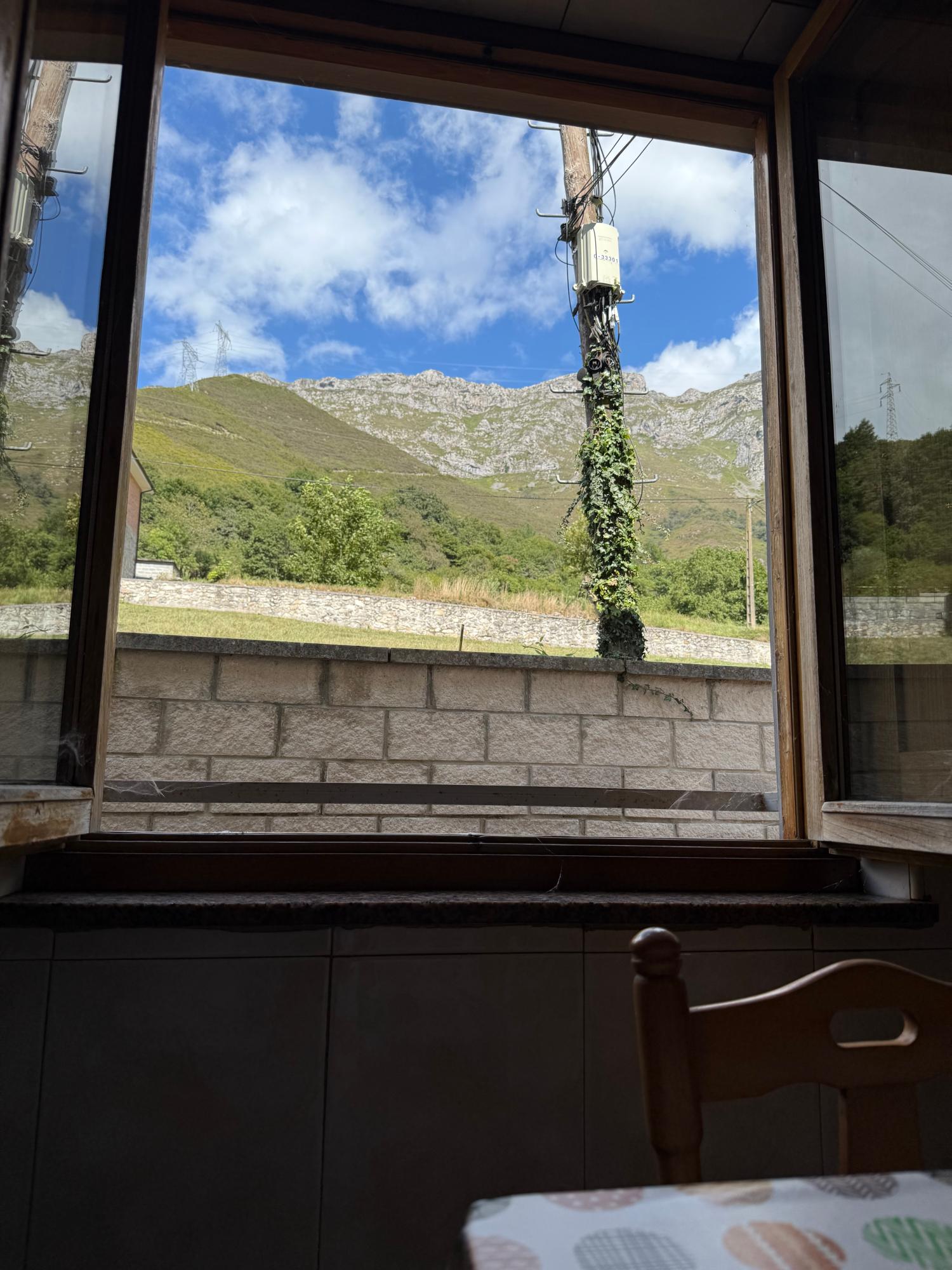  en venta casa de pueblo Arangas Oriente 21