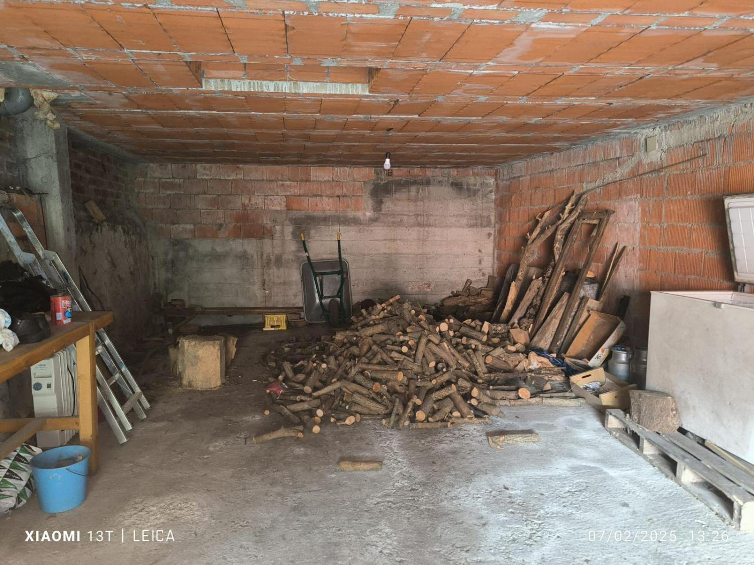  en venta casa de pueblo Arangas Oriente 43